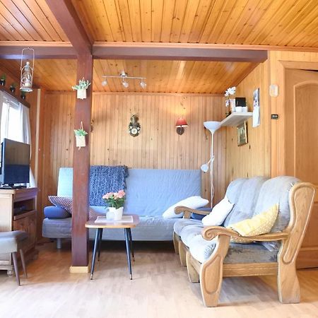 Vila Aux Ecureuils Resteigne Exteriér fotografie