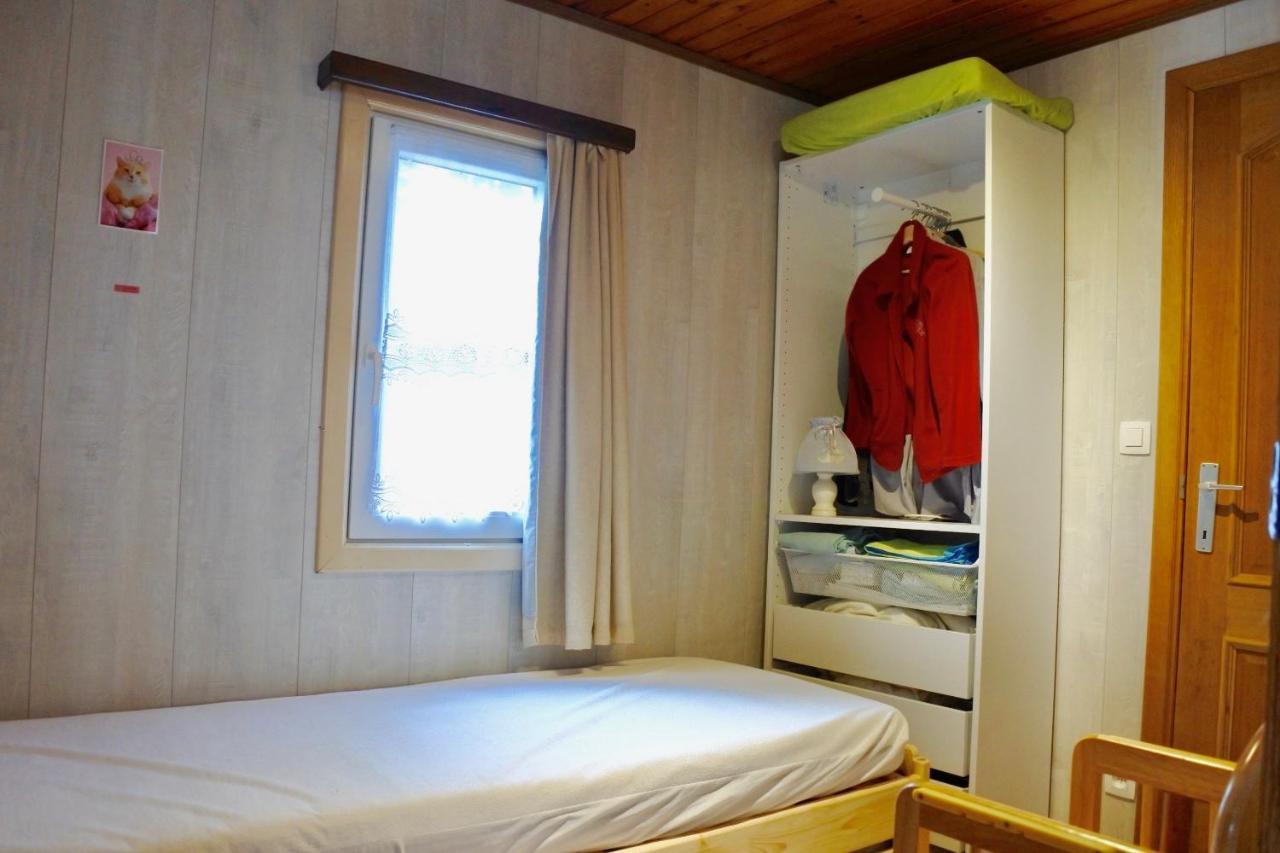Vila Aux Ecureuils Resteigne Exteriér fotografie